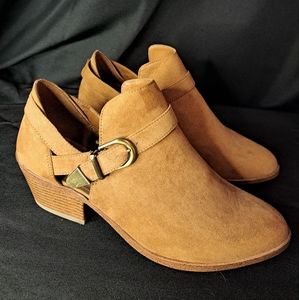 Women's Ankle Strap Bootie